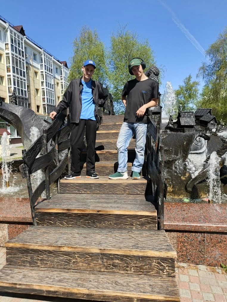 9.jpg